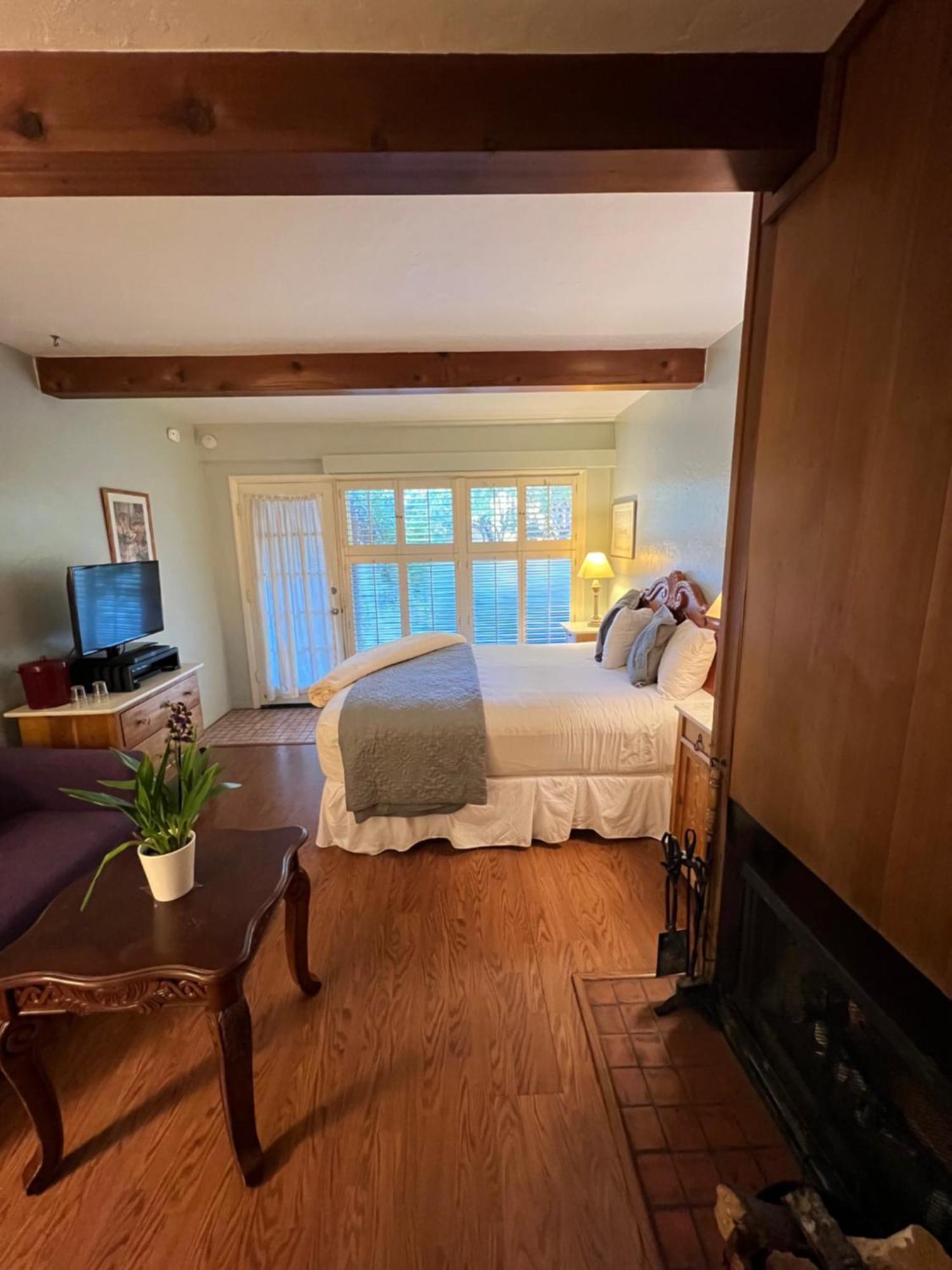 Carmel Garden Inn 외부 사진