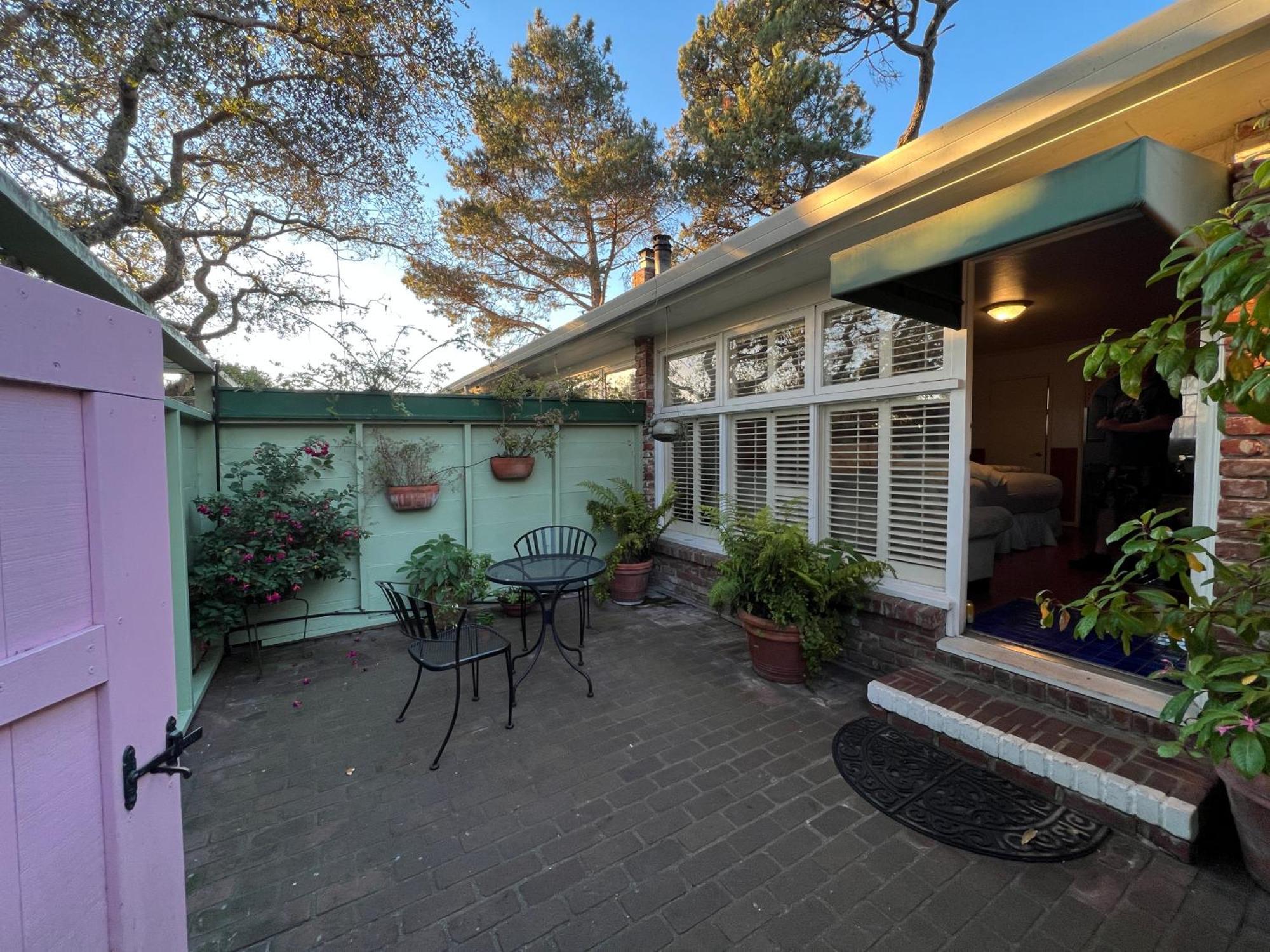 Carmel Garden Inn 외부 사진